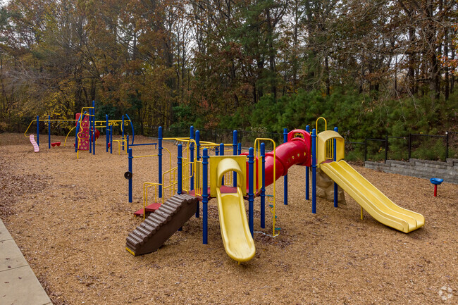 Brookview Elementary School is part of the Fulton County School System.