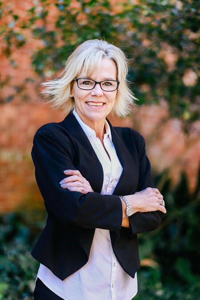 Carole Armstrong