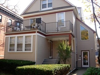 718 Foster St Unit Room, Evanston, IL 60201