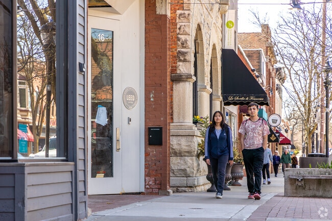 Steeple Run is a short drive from the bustling Downtown Naperville.