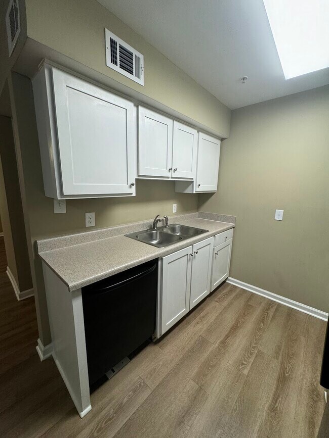 The Village at Baldwin Court, Cornelia, GA 30531 - photo 7