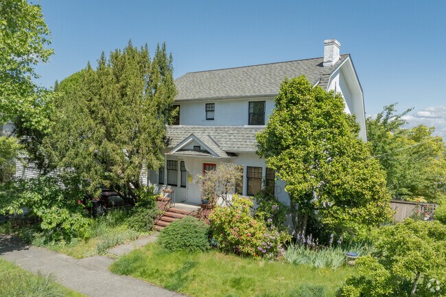 Although rare, historic farm style homes can be found in the Montlake area.