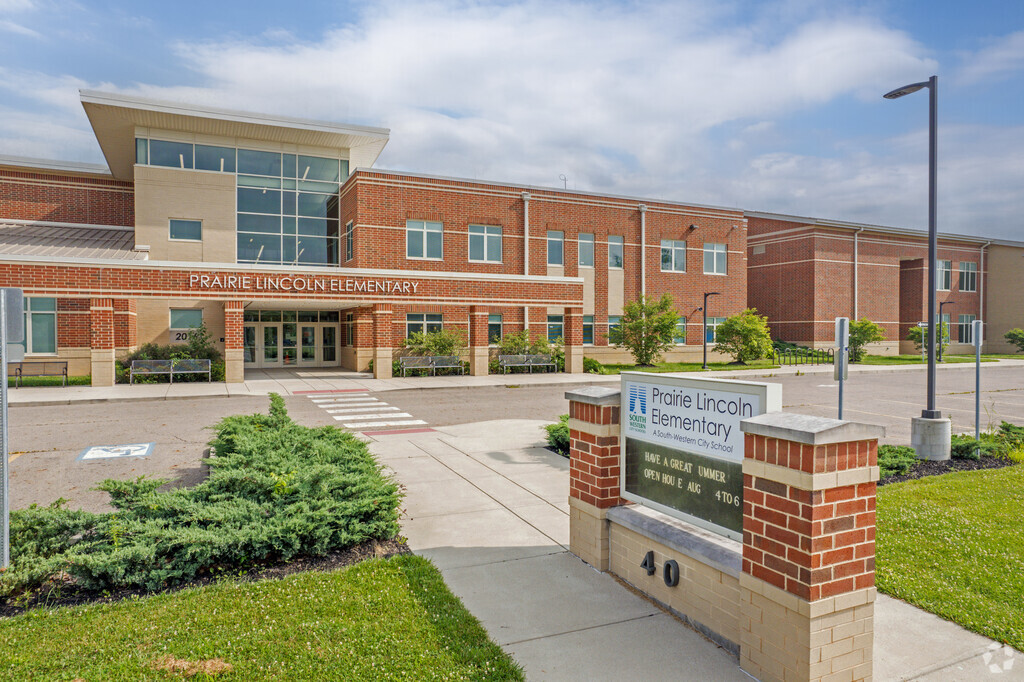 Prairie Lincoln Elementary School is located in the Lincoln Village community of Columbus Ohio.