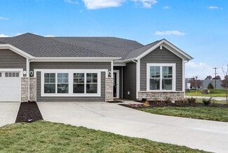 2007 Foothill Dr, Greenfield, IN 46140