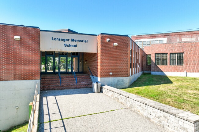 Welcome to Loranger Middle School in Old Orchard Beach, ME.