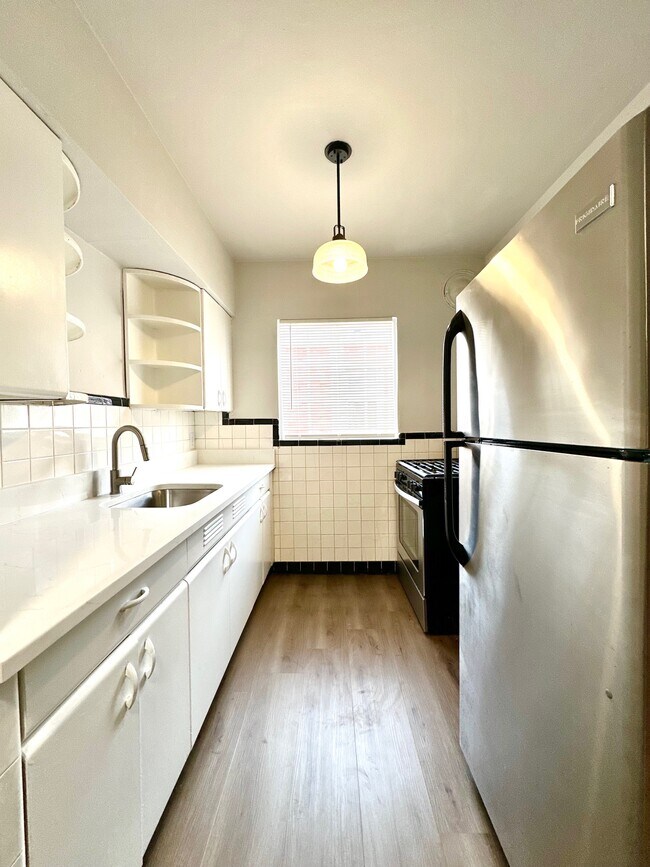 4637 Jamieson Ave unit 1st fl, Saint Louis, MO 63109 - photo 6