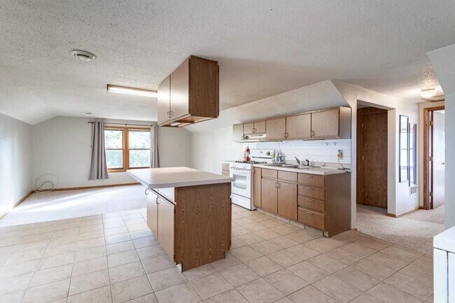 Kitchen/Living Room