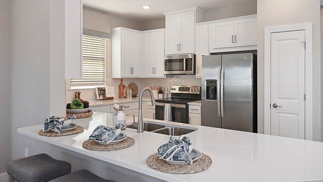 16072 Ivy Ridge Ct, Port Charlotte, FL 33953 - photo 3