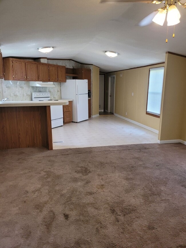 14054 Mays Rd, Gulfport, MS 39503 - photo 2