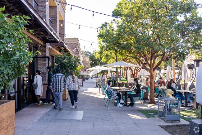 Mohi Farm offer healthy meals in Morgan Hill.