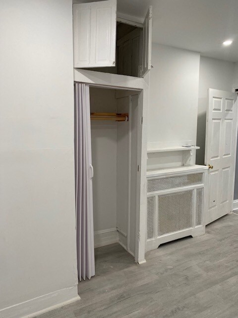 10 N 42nd St unit 2R, Philadelphia, PA 19104 - photo 2