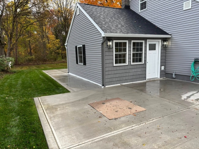 5986 Smith Rd, Syracuse, NY 13212 - photo 2