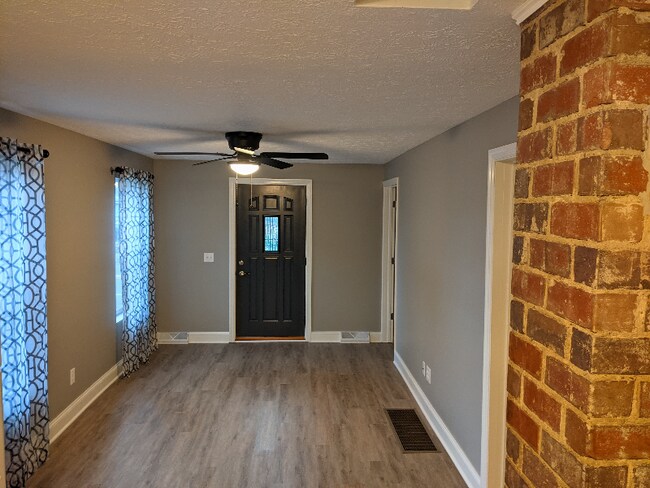 3312 Middlebranch Ave NE, Canton, OH 44705 - photo 3