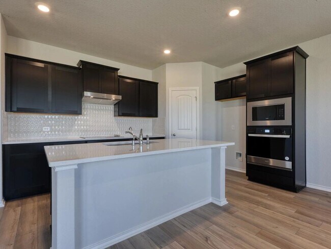 14743 Lower Pass unit 36457455, San Antonio, TX 78252 - photo 4