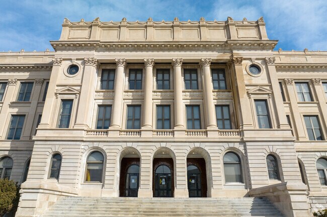 Central High downtown provides IB and STEM courses for E R Danner students.