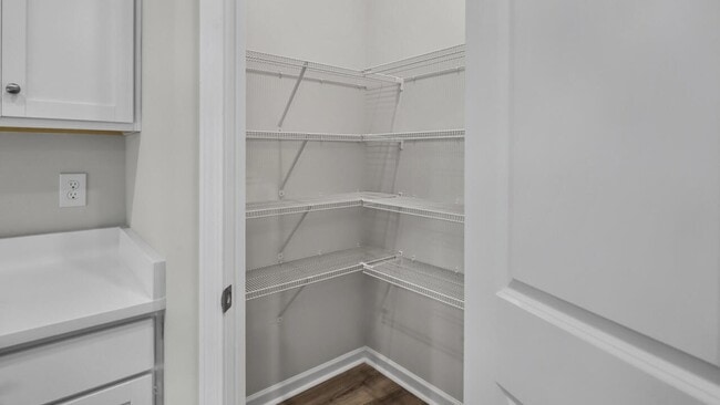 5052 Roundhead Dr, Leland, NC 28451 - photo 6