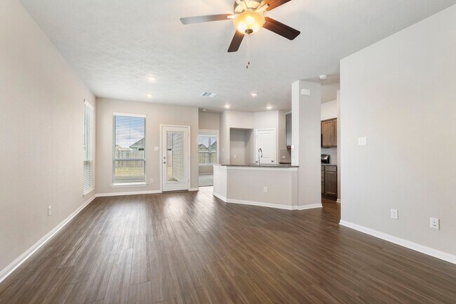 200 Captain Call Dr unit 38643325, Georgetown, TX 78626 - photo 6
