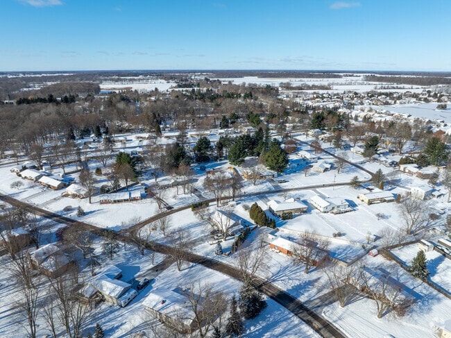 Living in Watertown offers easy access to Lansing’s healthcare and job opportunities.