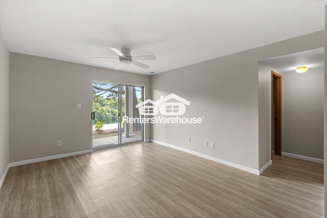 708 Ridgeside Dr unit B, Ballwin, MO 63021 - photo 4