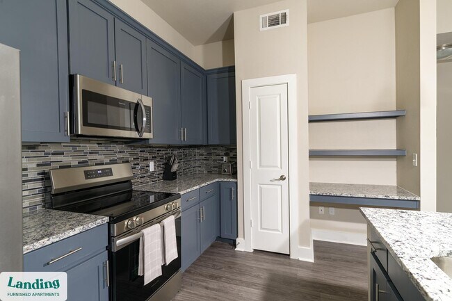 18101 Point Lookout Dr unit 139.1407095, Nassau Bay, TX 77058 - photo 6