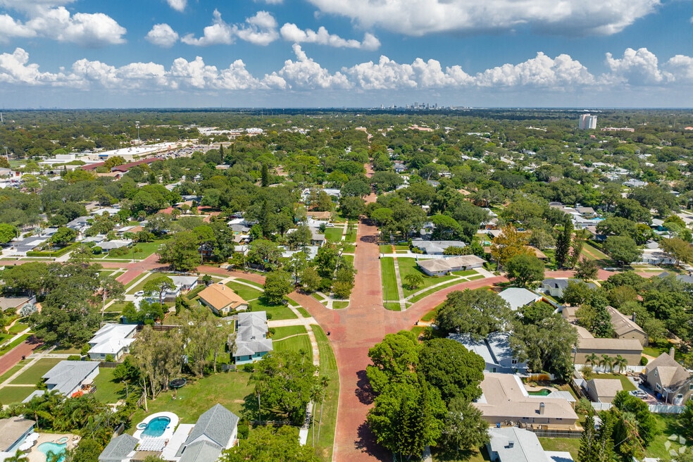 NH_Eagle Crest_Saint Petersburg, FL_546553_P02_2024-11-01_V02