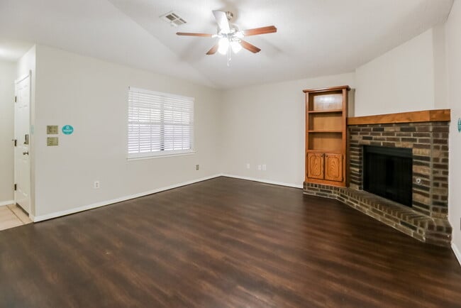 12509 Ridgegate Rd, Yukon, OK 73099 - photo 4