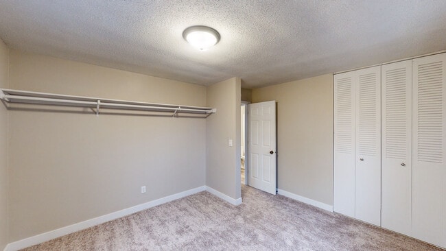 6Flats Apartments - 1 Mo Free with a 13 Mo lease!, Sioux Falls, SD 57103 - photo 7