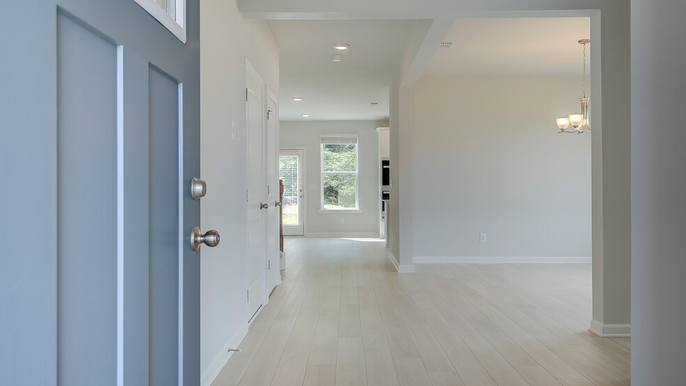 271 Abbotts Crossing Cir, Conyers, GA 30094 - photo 1