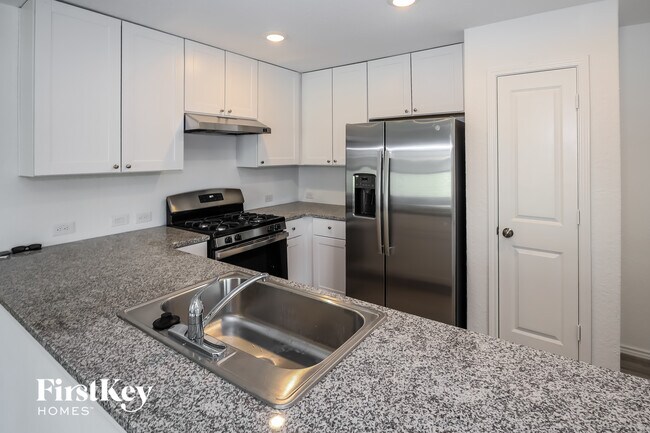 1923 Morse Way, San Antonio, TX 78227 - photo 5