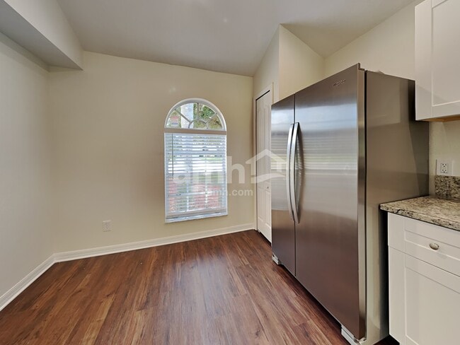 3513 Trapnell Grove Loop, Plant City, FL 33567 - photo 7