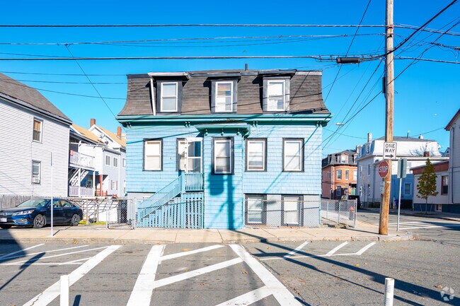 Many homes in Chelsea offer colorful facades and give the neighborhood charm.