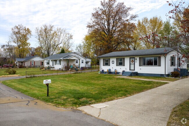 A small subdivision on the east side of Donerail features small, affordable homes.