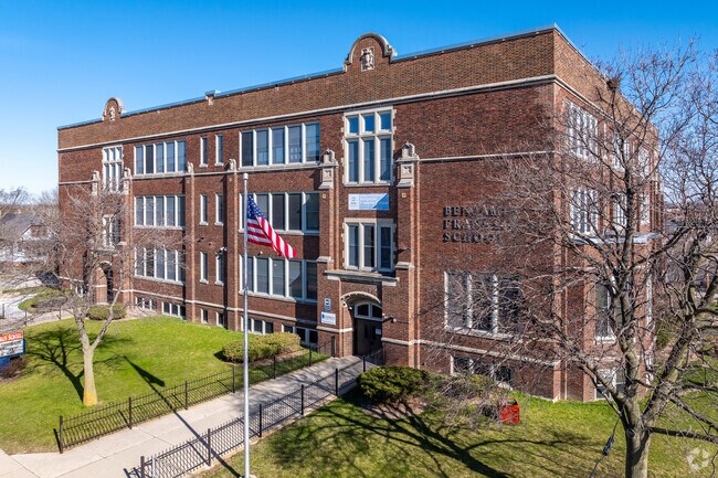 Benjamin Franklin School near the Rufus King neighborhood is a close walk or drive for students.