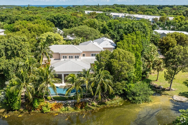 Find your pefect home in Ocean Reef Club community, north of North Key Largo, FL.