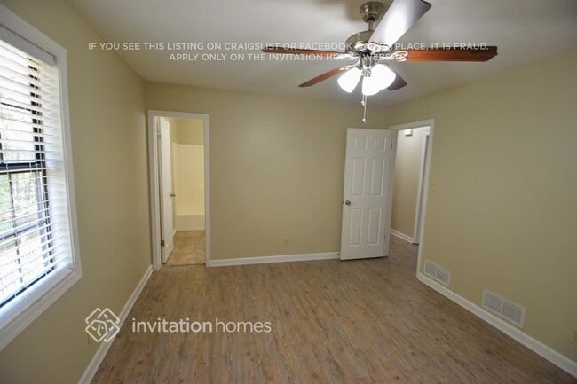 373 Rustic Ridge Cir, Lawrenceville, GA 30043 - photo 6