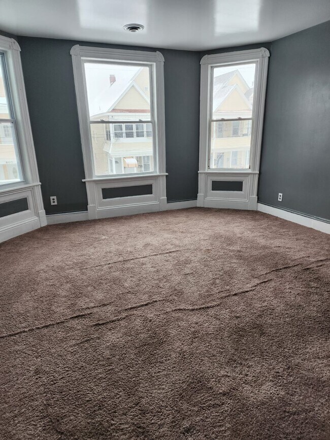 810 Lincoln Ave Unit Hana, Schenectady, NY 12307