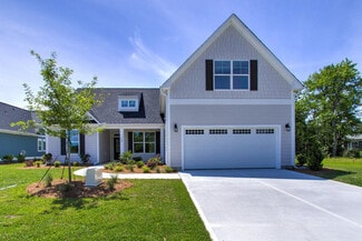 101 Spicer Lake, Holly Ridge, NC 28445