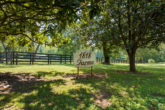 Historic 1818 Farms hosts event and sells local farm made products to residents and tourists.