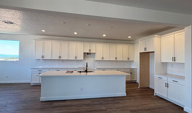 3329 Wolf Tail Loop NE, Rio Rancho, NM 87144 - photo 3