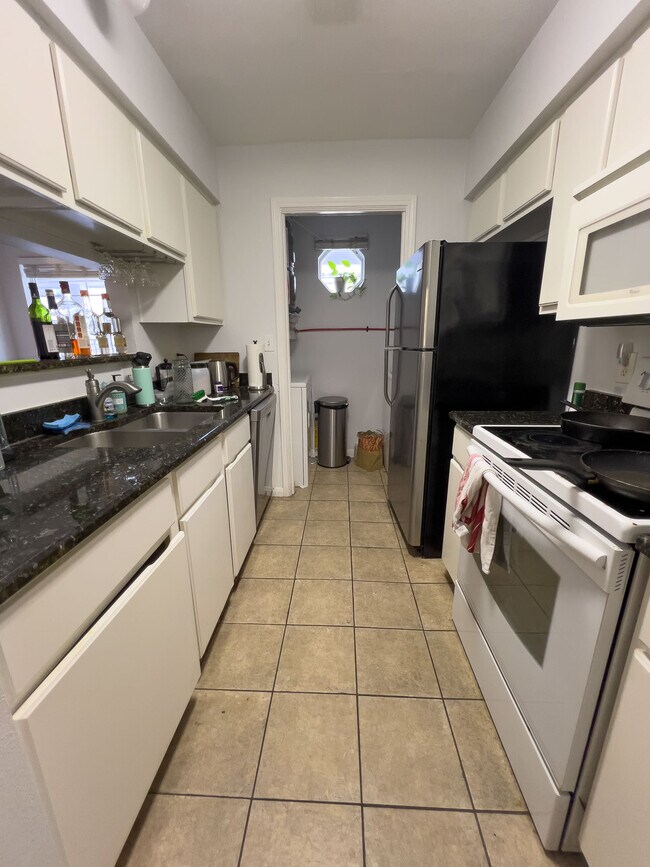 Centennial Condominiums unit 218, Austin, TX 78705 - photo 4