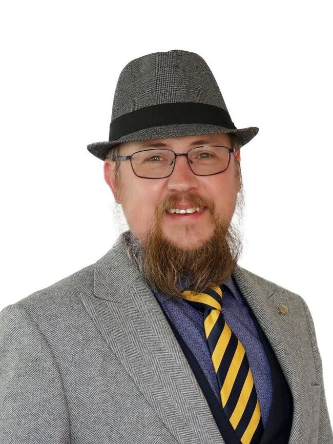 Agent Photo