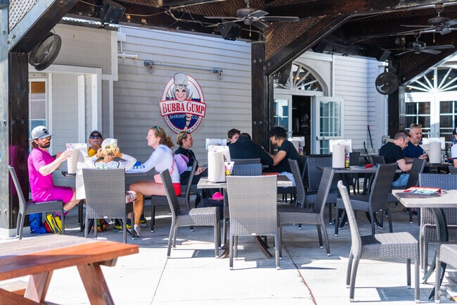 Dine at Bubba Gump Restaurant and Market near Harbor Beach.