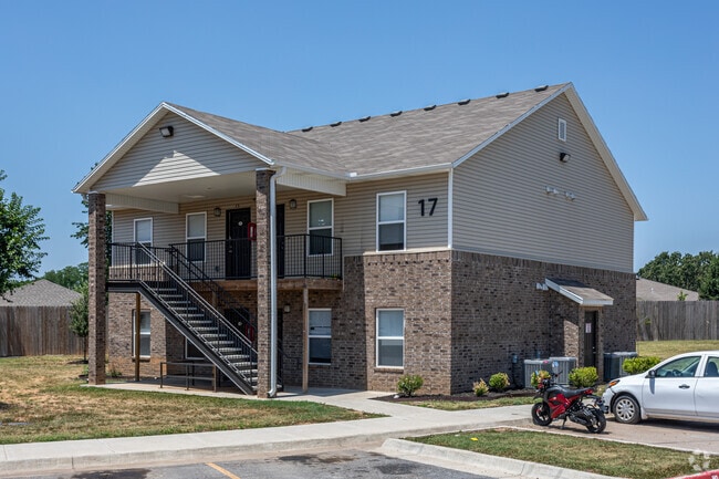 Wobbe Lane Apartments, A New Way of Living, Springdale, AR 72764 - photo 3