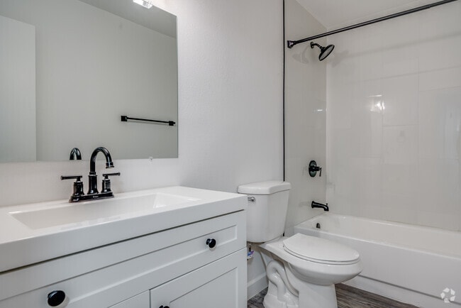 The Brentwood, Tempe, AZ 85281 - photo 2