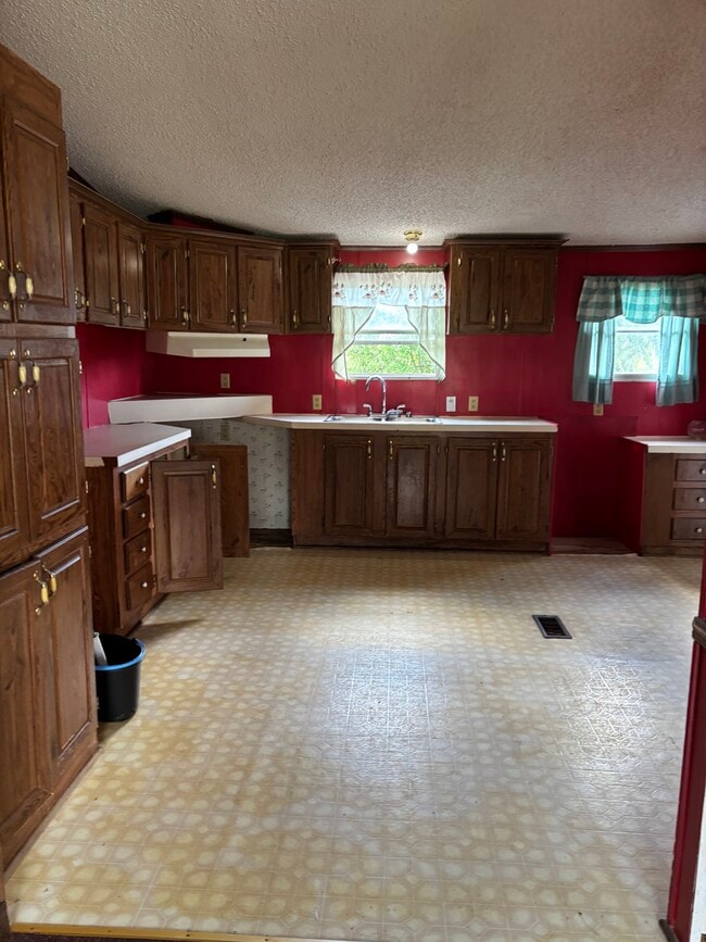 3700 Kersey Rd, Ratcliff, AR 72951 - photo 3