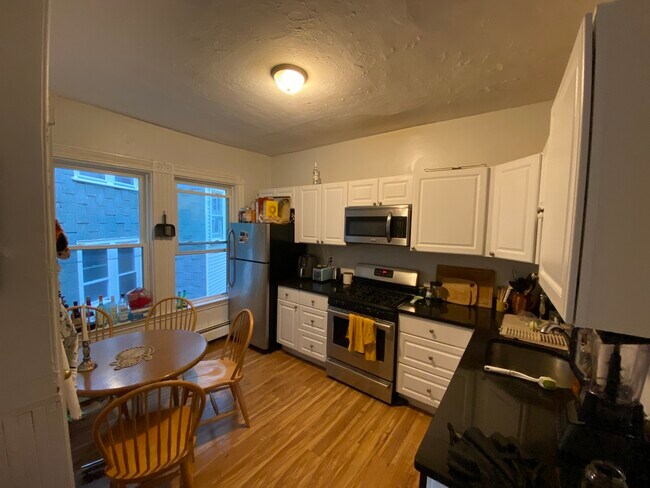 82 Hillside St unit 2, Boston, MA 02120 - photo 3