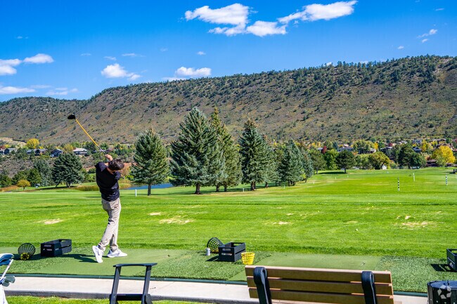Practice your drive at Hillcrest Golf Club just minutes away from Skyridge.