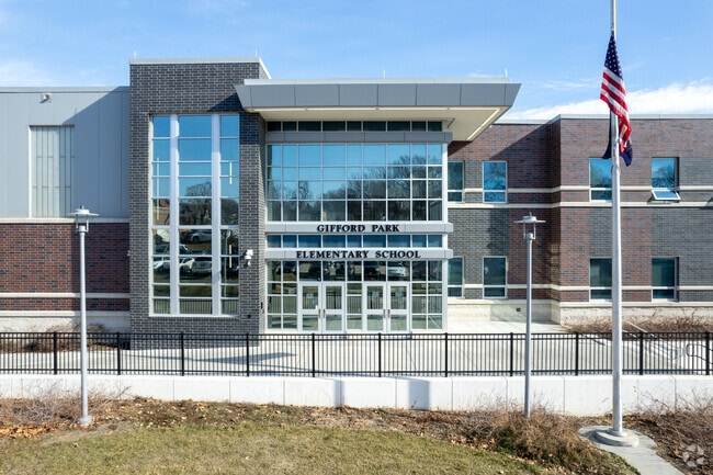 Gifford Elementary School serves students in PK through K-6.