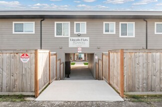 3815 Tacoma Ave S, Tacoma, WA 98418