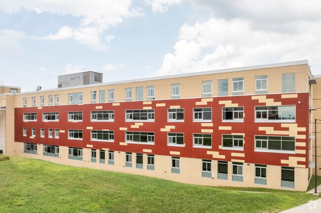 Kingston High School has 1,856 students with 97% of students are at least proficient in math.